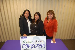 Sen. Luz Escamilla, Utah Foster Care's Tatiana Torres, y madre temporal Lorena Zelaya