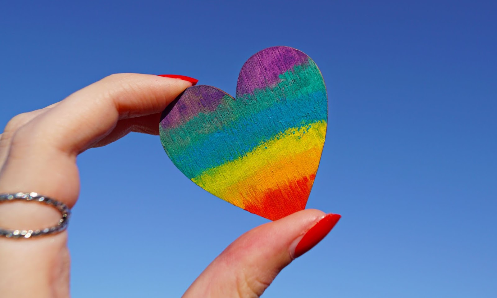 national-coming-out-day-utah-foster-care-heart-fingers